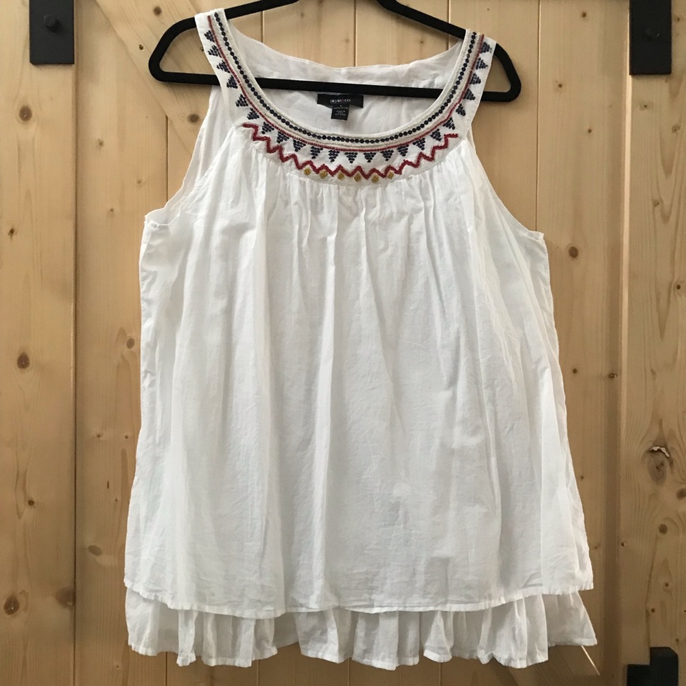Embroidered tank top